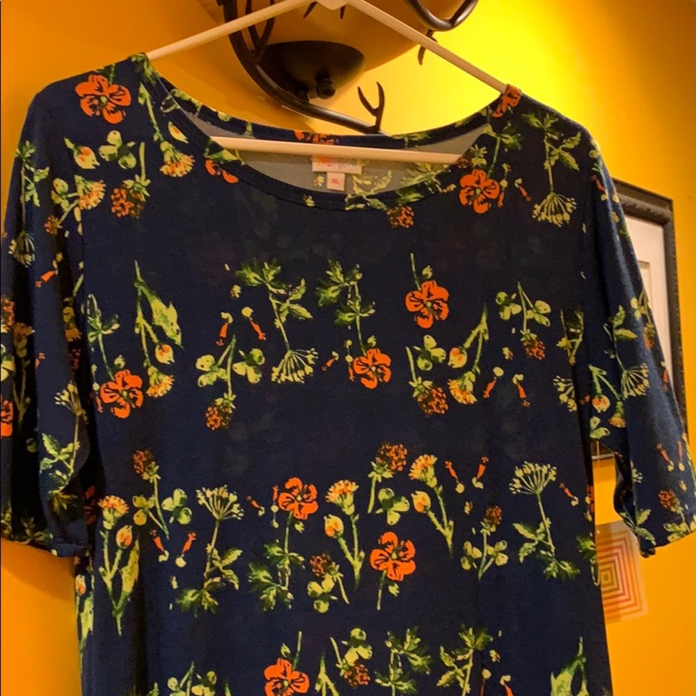 🔥NEW🔥 Extra Large Julia Lularoe